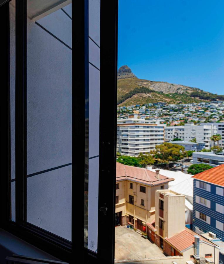 Flamingo Sea Point Sea View Luxury Best Position 1 Bedroom Apartment Queen Size Bed & Inverter For Tv Cape Town Eksteriør bilde